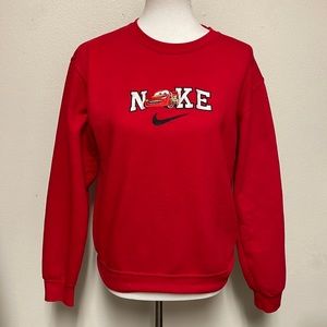 NIKE Embroidered Lightning’ McQueen Crewneck